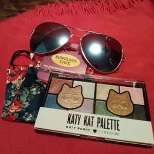 Women's Aviator Sunglasses with Case